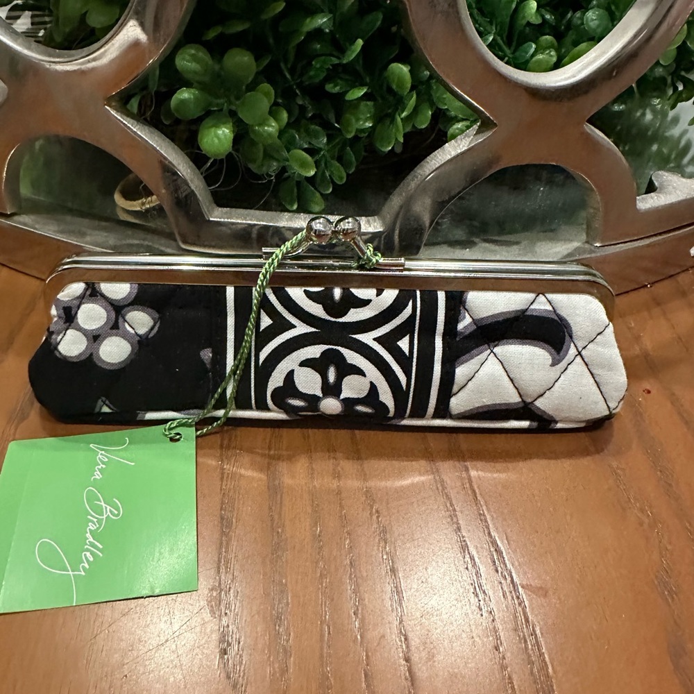 Vera Bradley  slim case & lined journal set.  Retired pattern NIGHT & Day